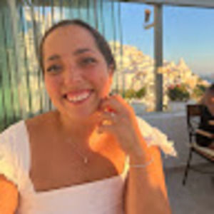 Meet your Posher, Roxanne